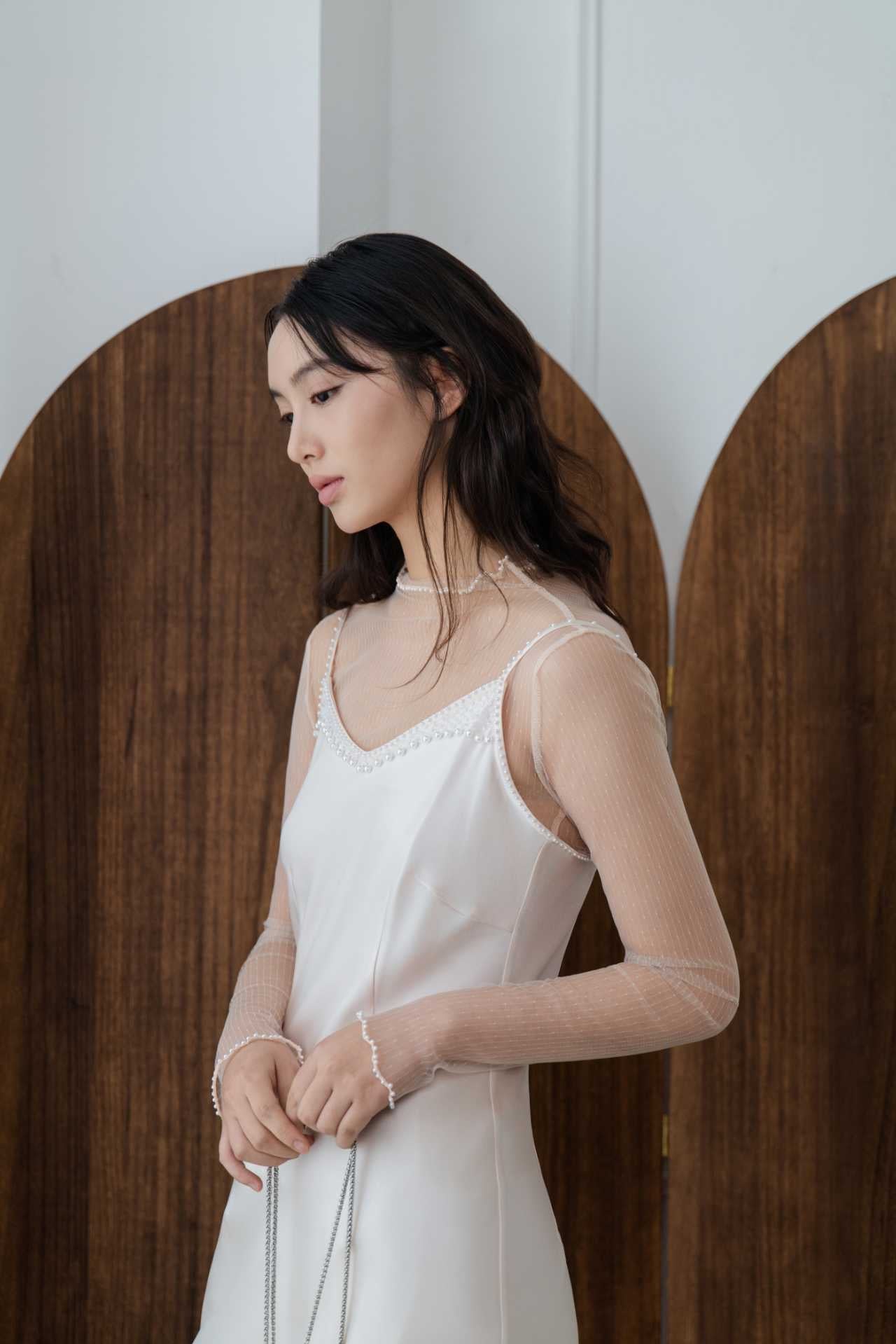 Libre优雅藕粉色吊带裙礼服
